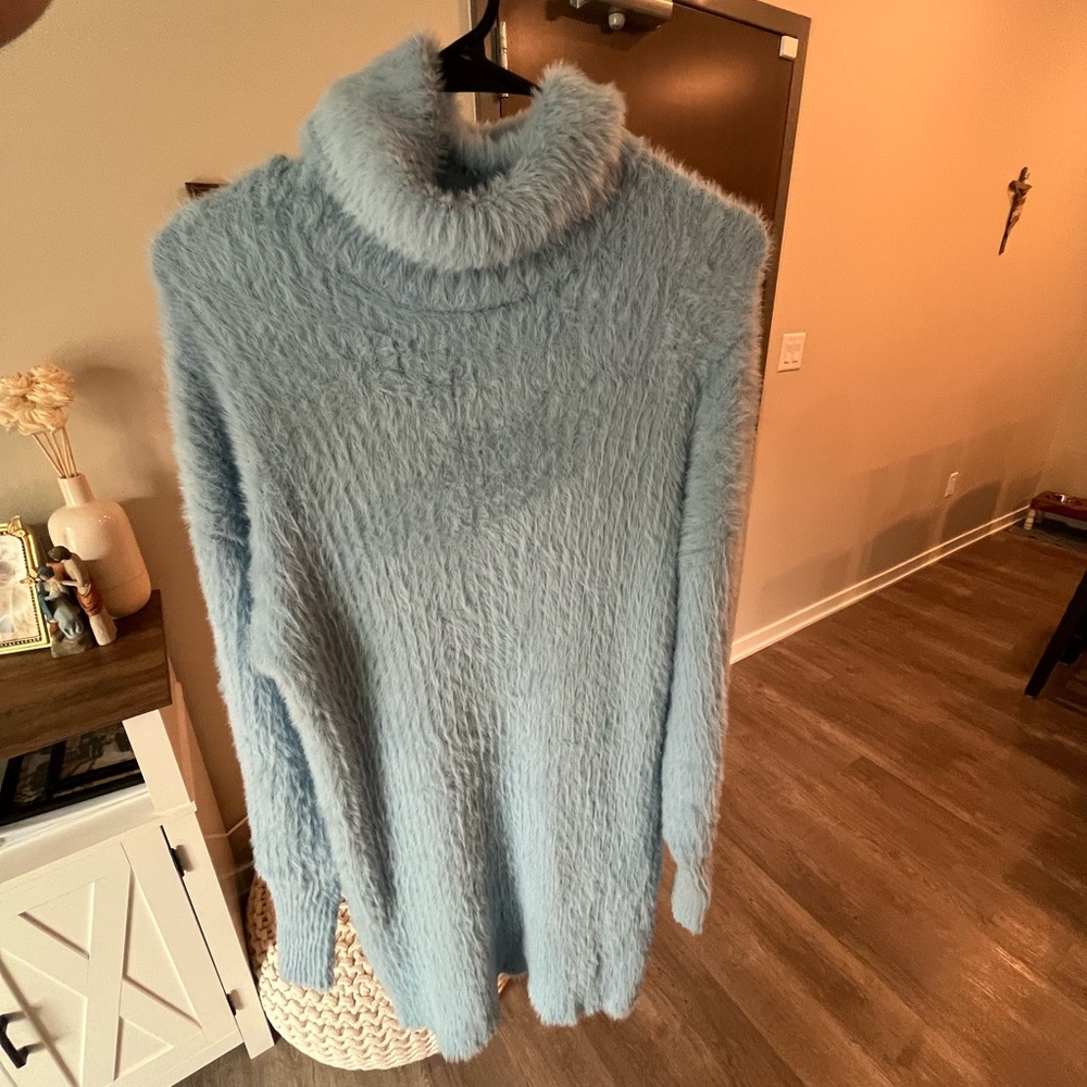 Lulu’s Blue faux fur sweater dress